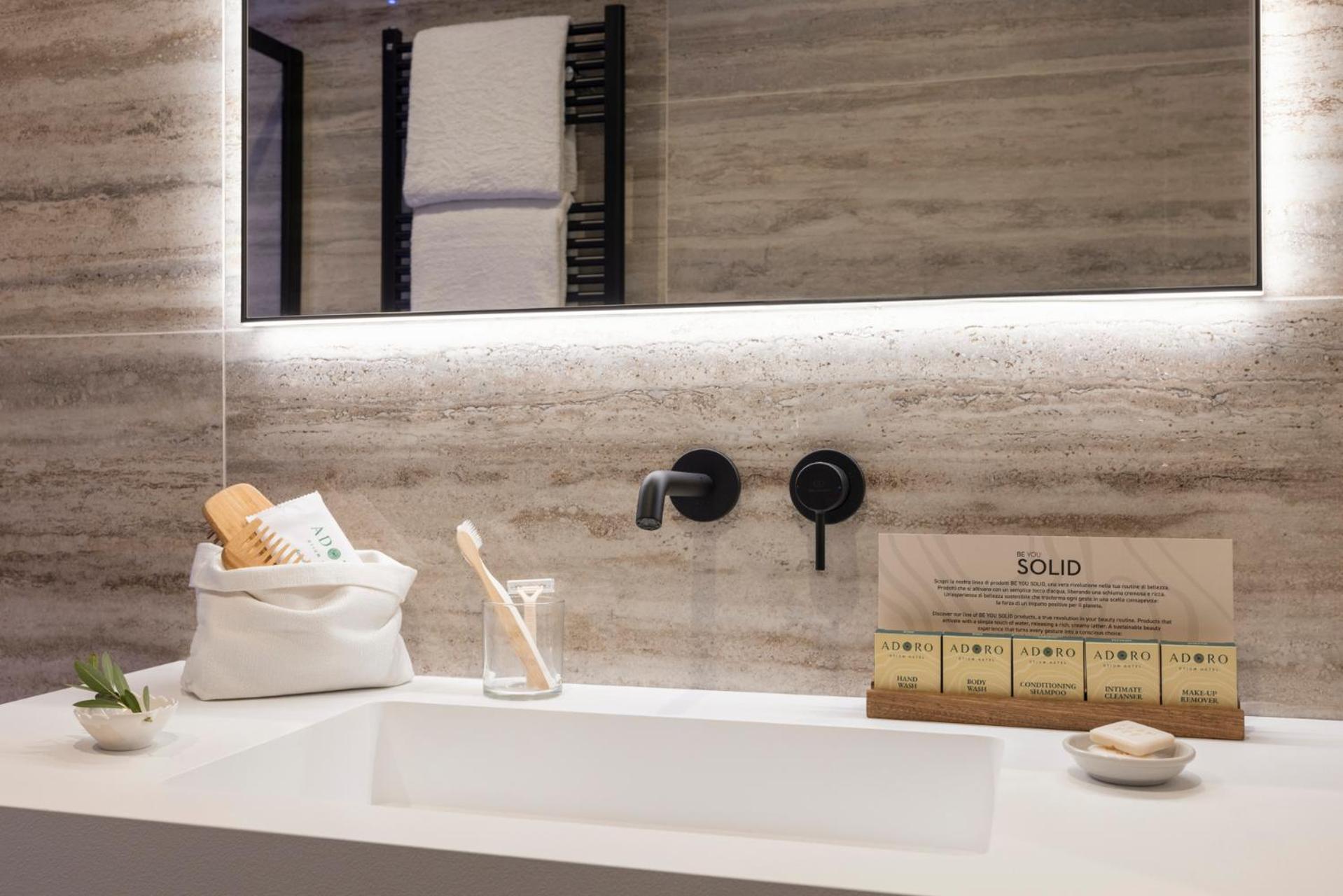Adoro Hotel Rome Exterior photo